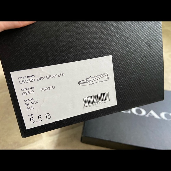 NIB-Coach Crosby Turnlock Driver,G2672 SADDLE,size 5.5, Very Soft & comfortable - Picture 13 of 16